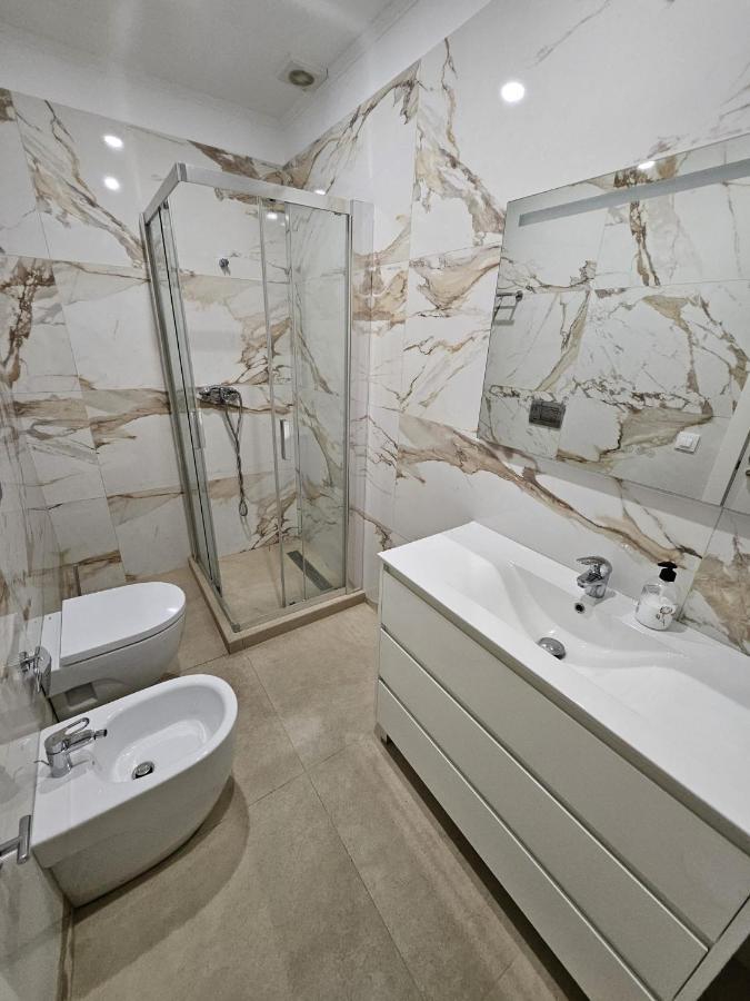 Apartamentos La Meridian Barcelona Exterior photo